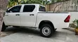 New Toyota Hilux 2025 White - 3