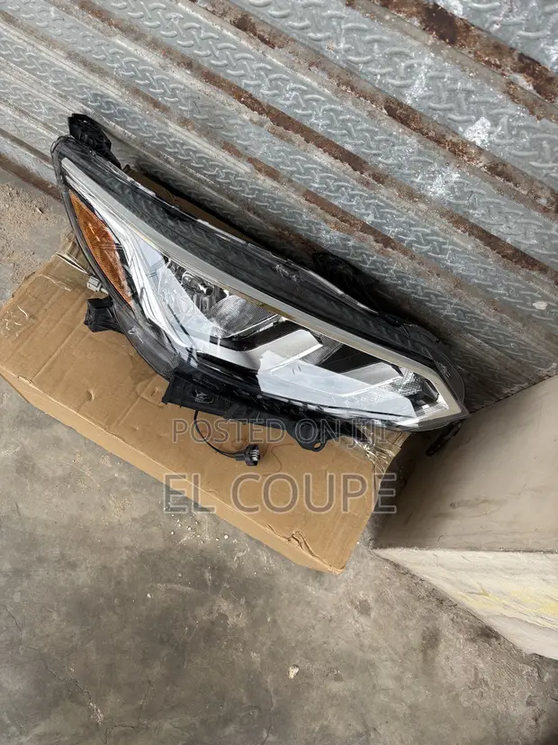 Nissan Sentra Headlight (2020-2024) - Home Used - 1