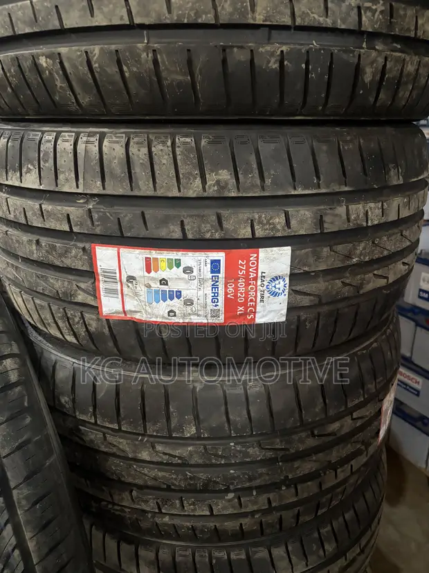 275/40R20 Tyre - Brand New - 1