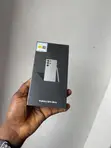 New Samsung Galaxy S24 Ultra 256GB Gray - 2