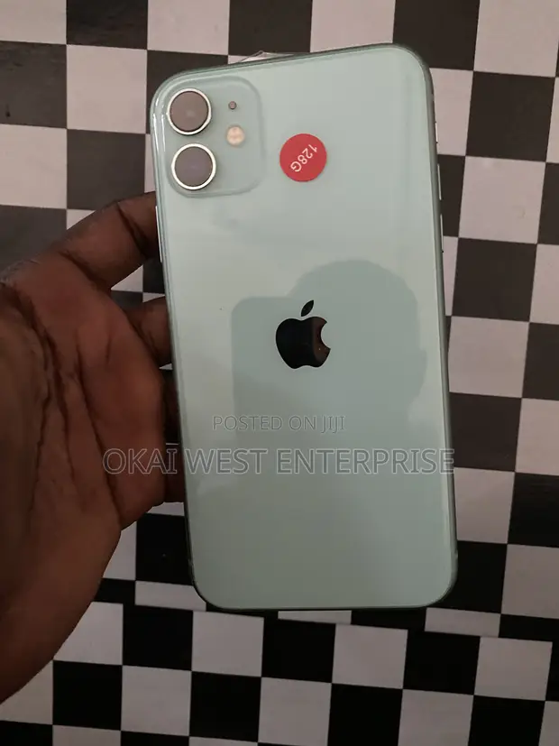Apple iPhone 11 128GB Green - 1