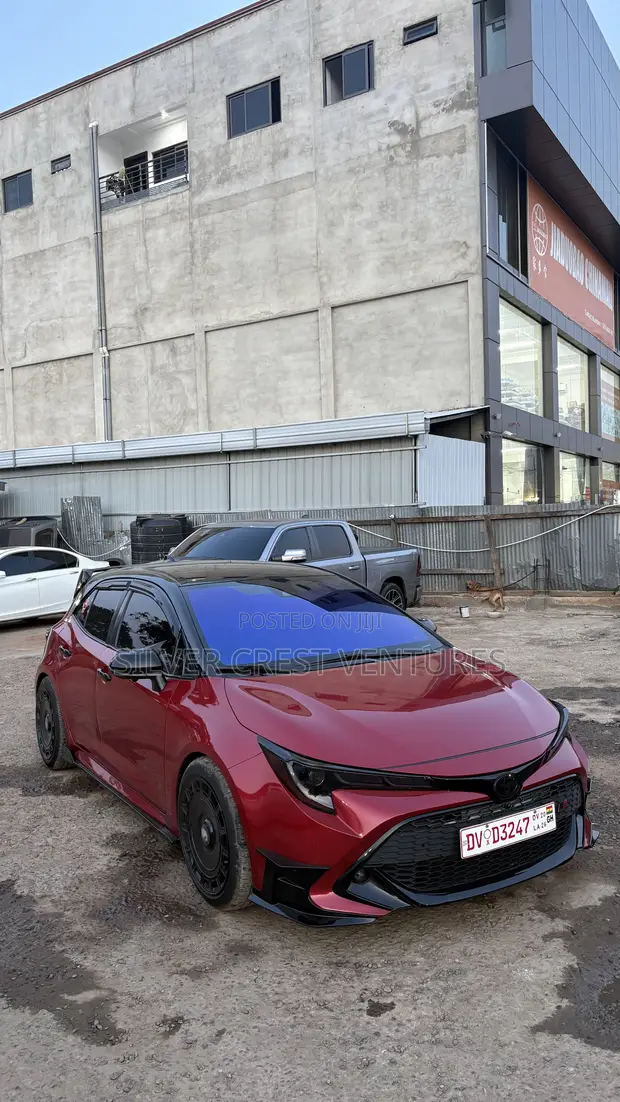 Toyota Corolla XSE 2021 Red - 1