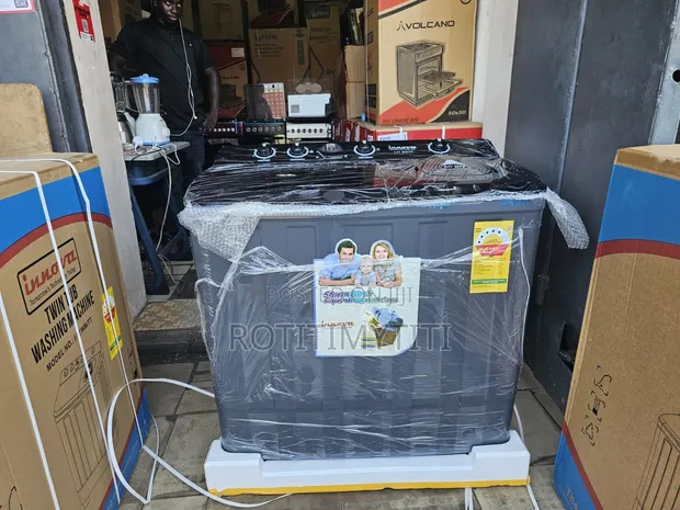 Innova 15kg Black Washing Machine - 1