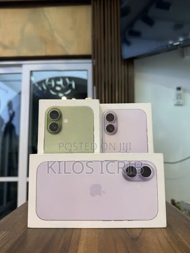 New Apple iPhone 17 256GB Purple - 1