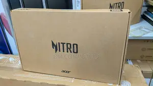 Acer Nitro V 15 Laptop: 16GB RAM, Intel Core i7, 1TB SSD