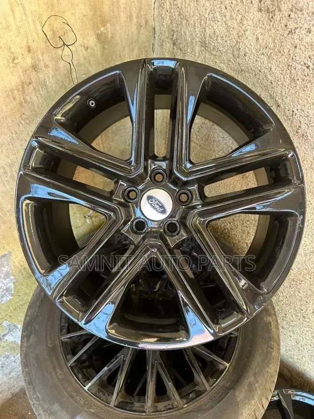 Brand New 20-Inch Alloy Rims for Ford Explorer - 1