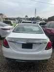 2017 Mercedes-Benz C300 Base 4Matic Sedan AWD White - 2