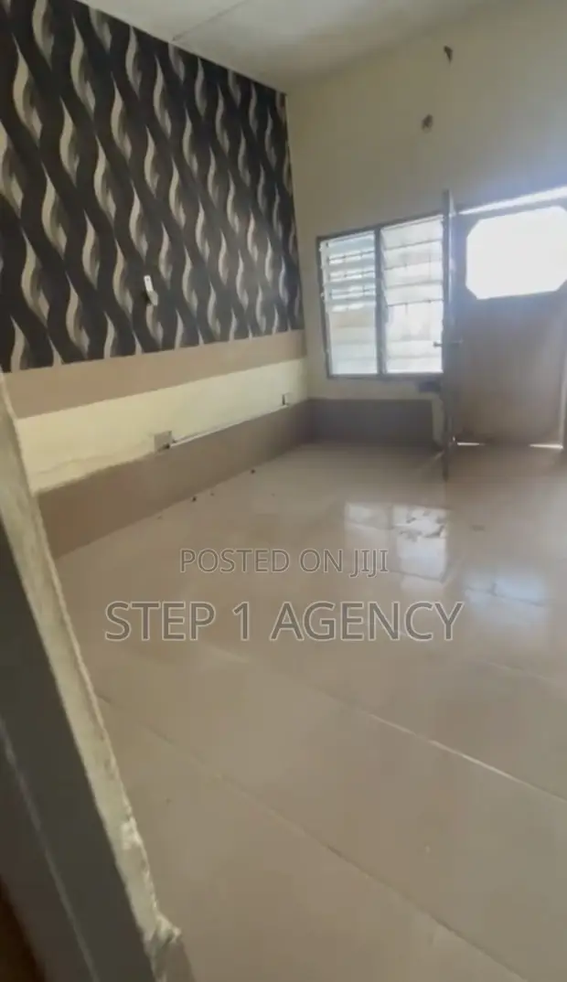 1 Bedroom House for Rent in Weija, Tetegu - 1