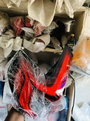 Brand New Honda CR-V Headlights