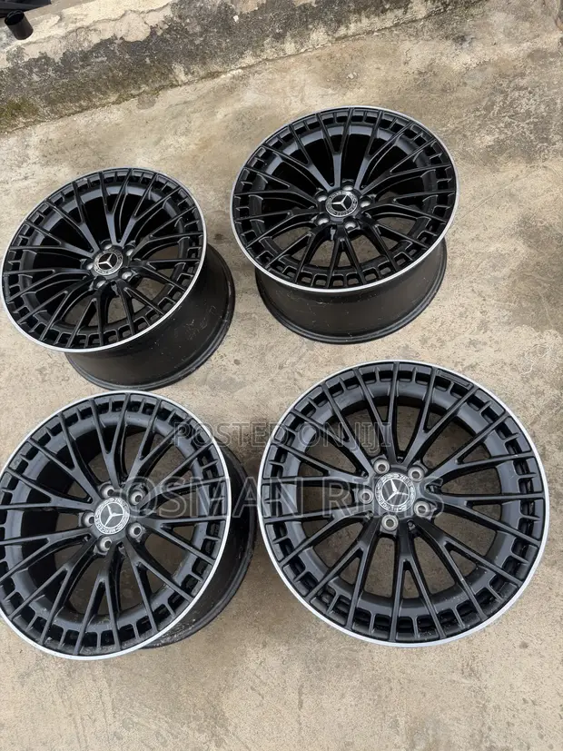 Mercedes-Benz Rims - Used, Neat - 1