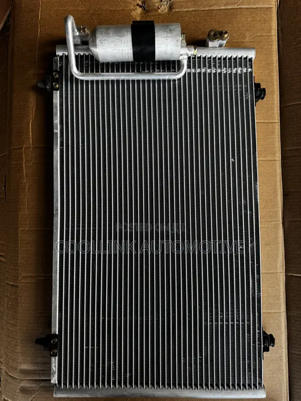 Pontiac Vibe AC Condenser (2003-2008) - 1