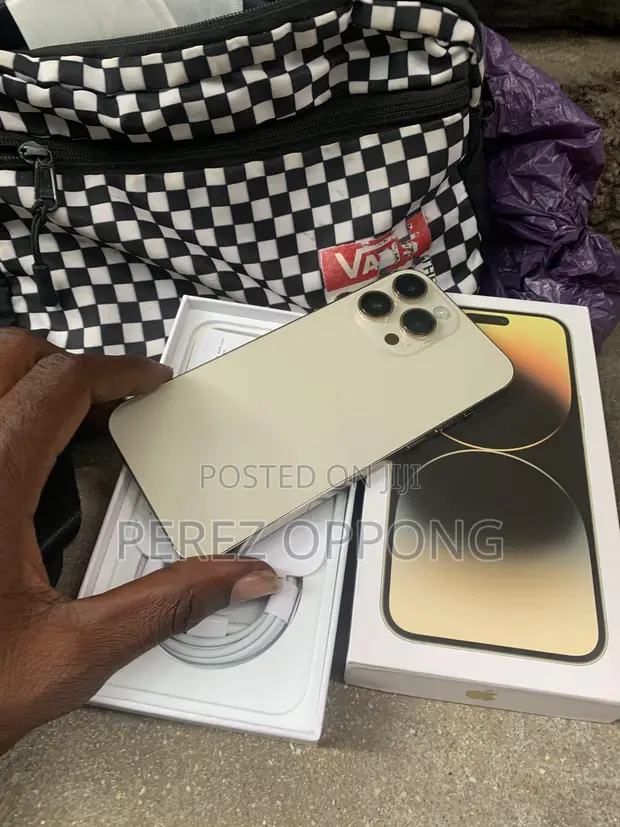 Apple iPhone 14 Pro Max 256GB Gold - 1