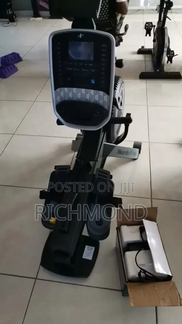 Nordictrack Rowing Machine - 1