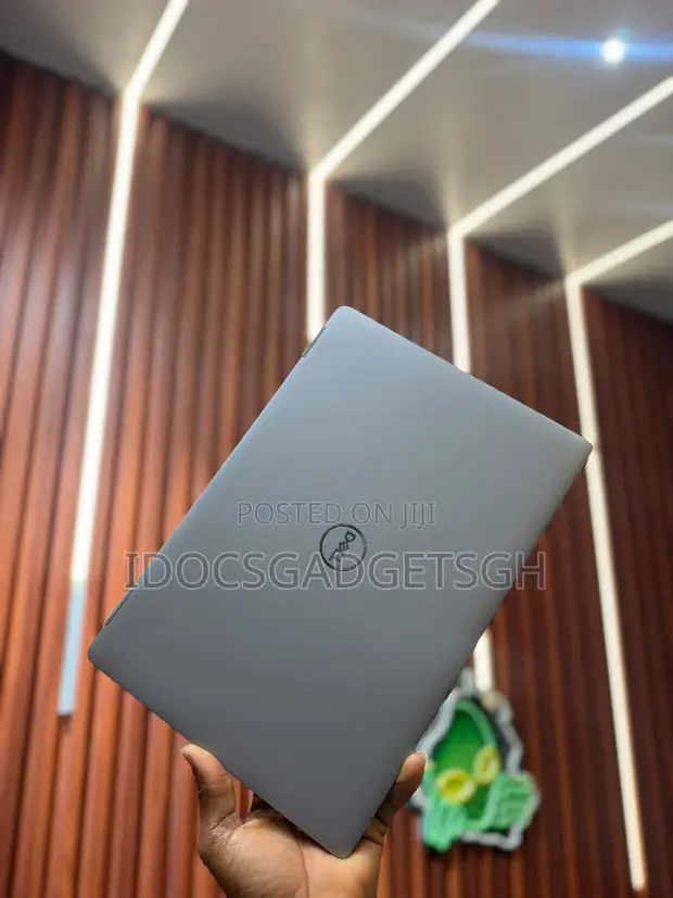 Dell Latitude 5320 Laptop - Core i5, 16GB RAM, 512GB SSD - 1