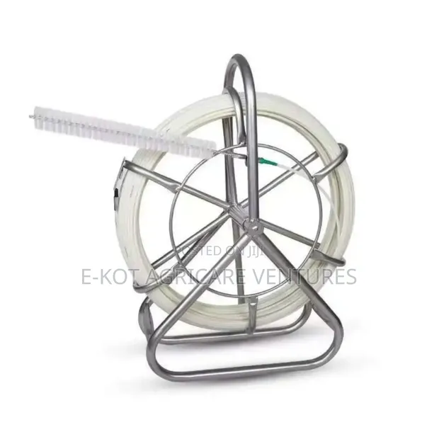 Pipe Cleaner for Poultry Cages - 1