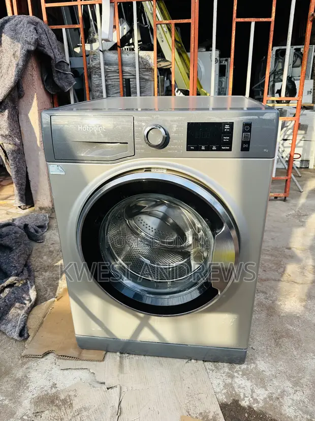 Hotpoint Washing Machine - 1