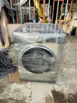 Hotpoint Washing Machine - 3