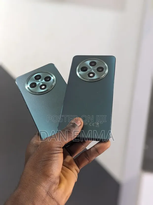 New Oppo Reno 12 5G 256GB Green - 1