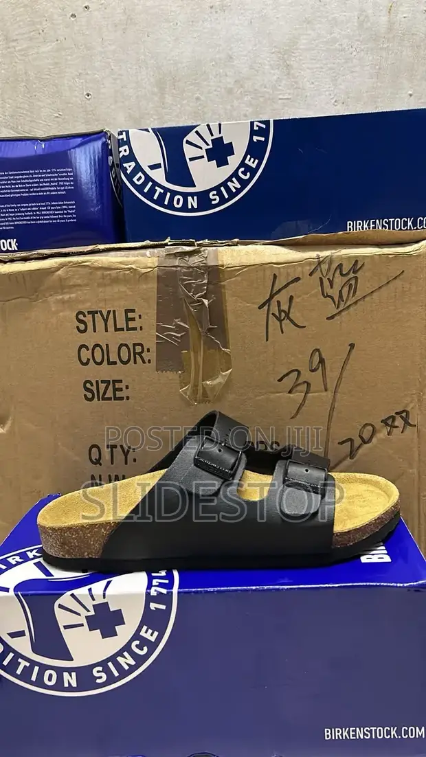 Birkenstock Arizona Sandals (Black) - 1