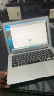 Apple MacBook Air 13-inch (2013) - Intel Core i5, 4GB RAM, 128GB SSD - 4