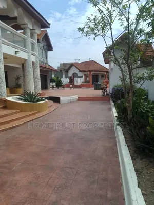 5 Bedroom Duplex for Rent in East Legon Trassaco