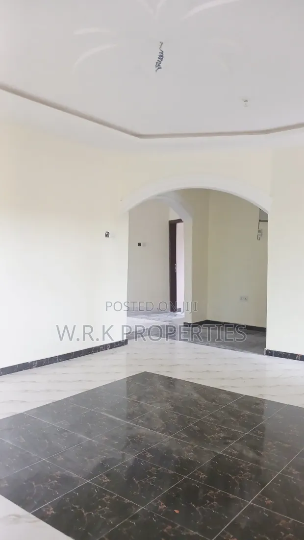 2 Bedroom Apartment for Rent in Old Estate, Koforidua - 1