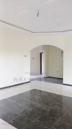 2 Bedroom Apartment for Rent in Old Estate, Koforidua