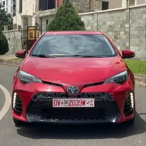 Toyota Corolla SE 2018 Red