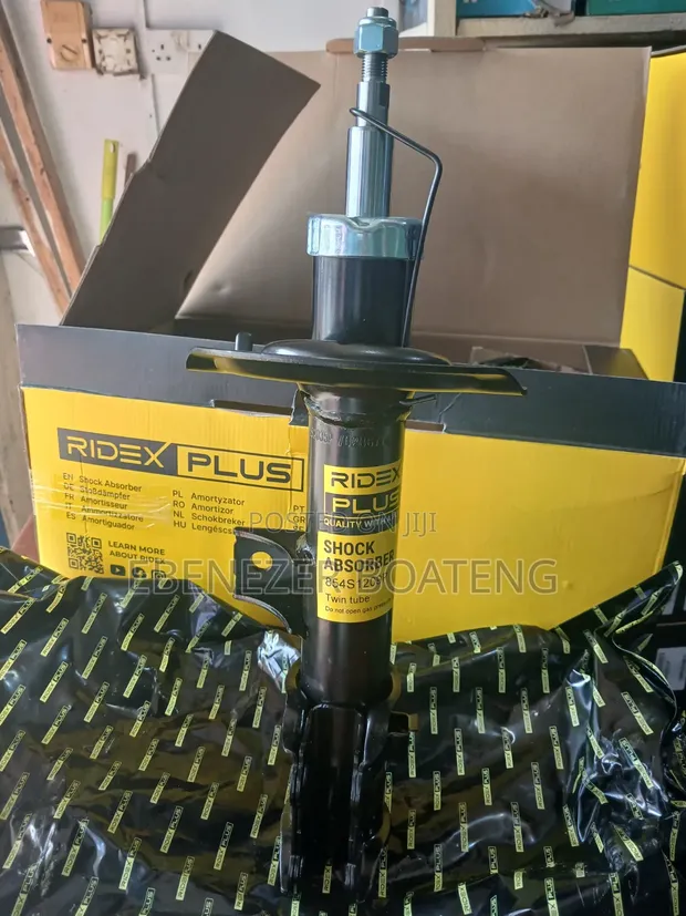 Hyundai Tucson/Ix35 Front Shocks (Original) - 1