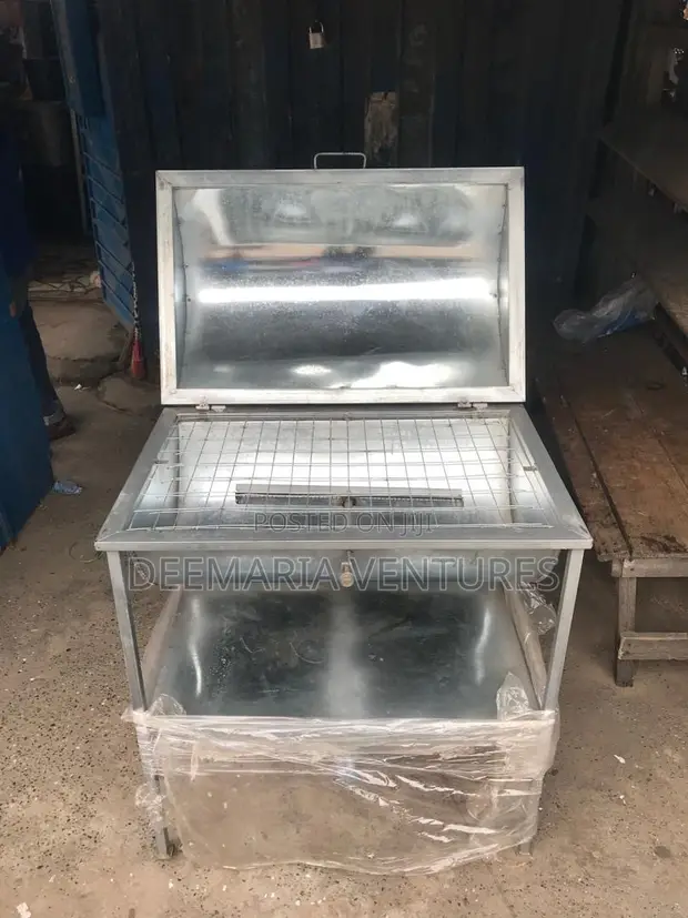 Quality Gas Grill Barbecue Stand - 1