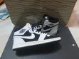 Air Jordan 1 High Black/White - 3