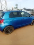 Toyota Vitz 2010 Blue - 4