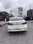 Hyundai Elantra 2017 White - 2