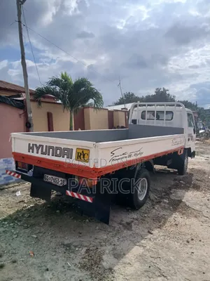 Hyundai HD 35 Mighty 1 Food Truck