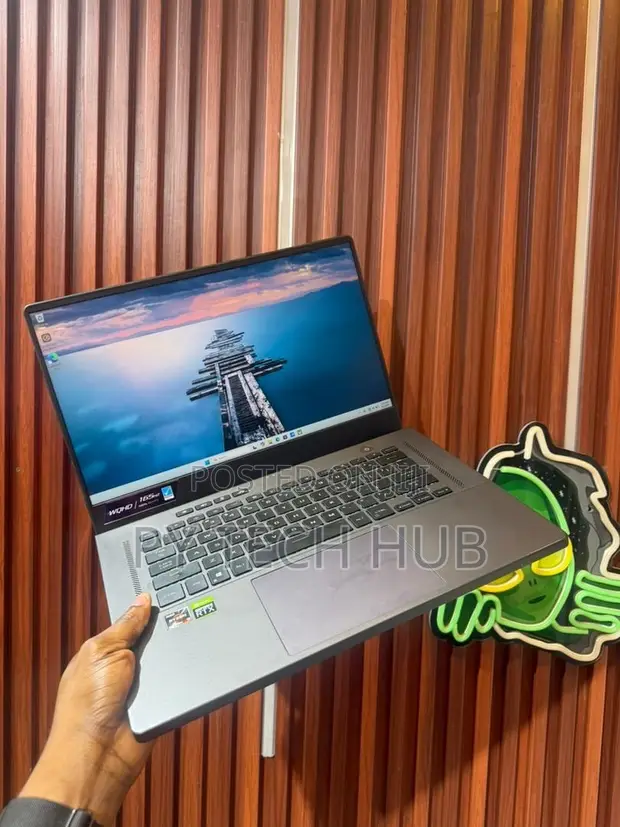 Asus ROG Zephyrus G15 Laptop - Ryzen 9, RTX 3070 - 1