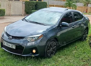2015 Toyota Corolla Rental