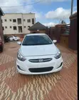 Hyundai Accent SE Sedan 2017 White - 2