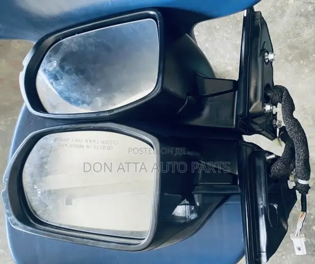 Honda CR-V 2017-2018 Side Mirrors - 1