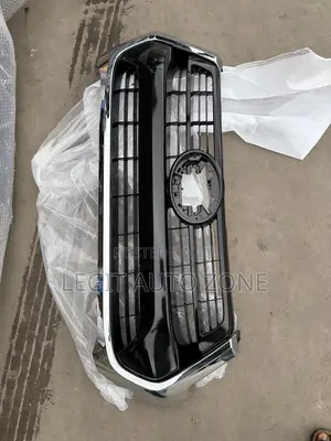 Toyota Hilux Front Shells (2021-2025)
