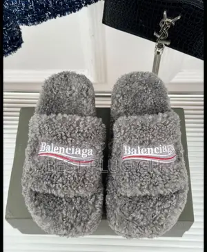 Balenciaga Furry/Teddy Slide - Grey