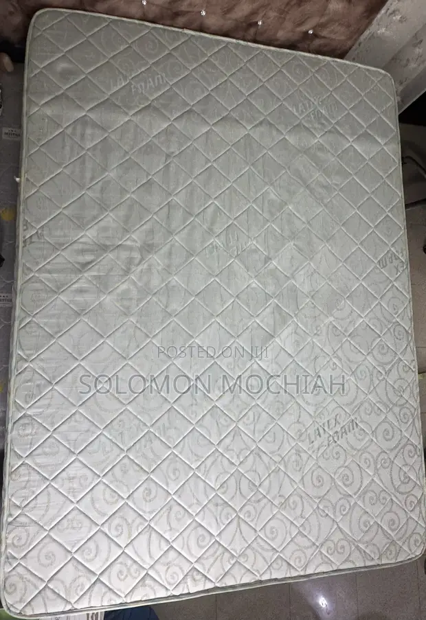 8" Latex Foam High Density Mattress (Used) - 1