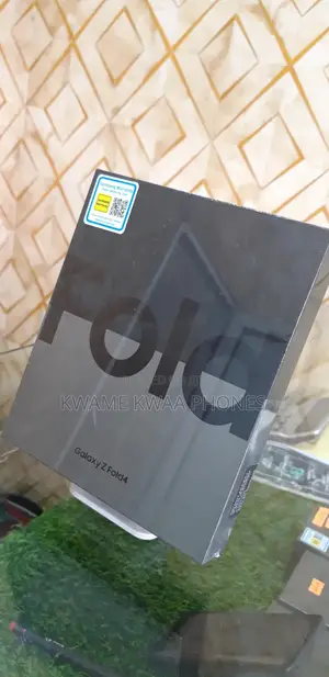 New Samsung Galaxy Z Fold4 256GB Bronze
