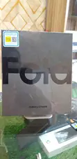 New Samsung Galaxy Z Fold4 256GB Bronze - 3