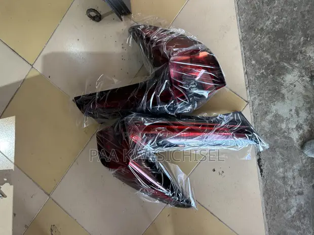 Honda CR-V 2019-2021 Tail Light - 1