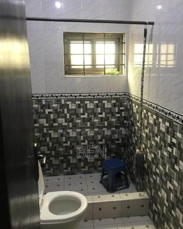 1-Bedroom Apartment for Rent in Abelenkpe, Mosque Area - 1