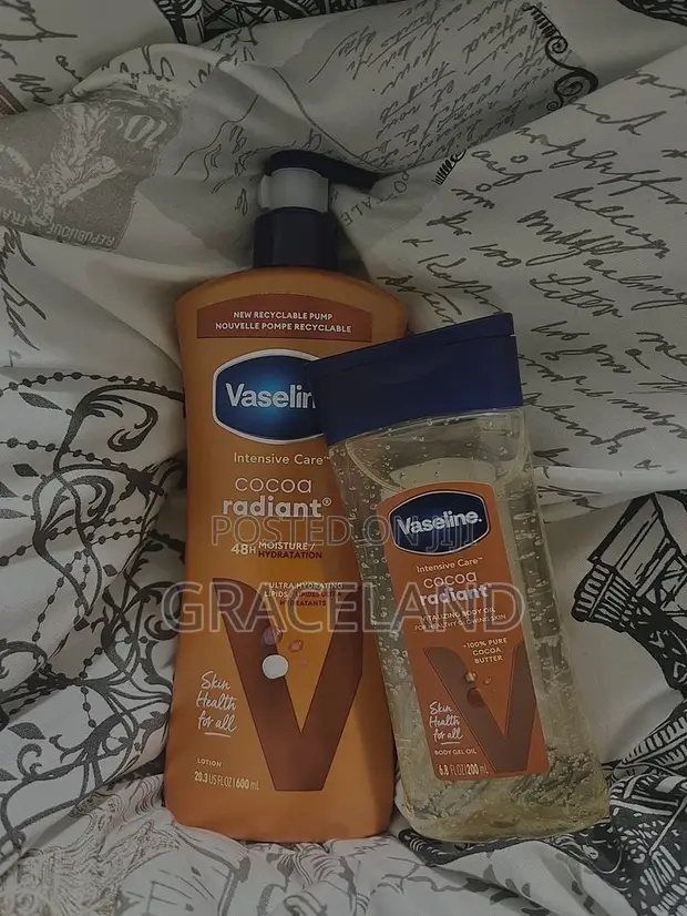 Vaseline 2-in-1 Coconut Radiant Oil & Lotion - 1