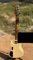 Luxars Active 4-String Bass Guitar - 4