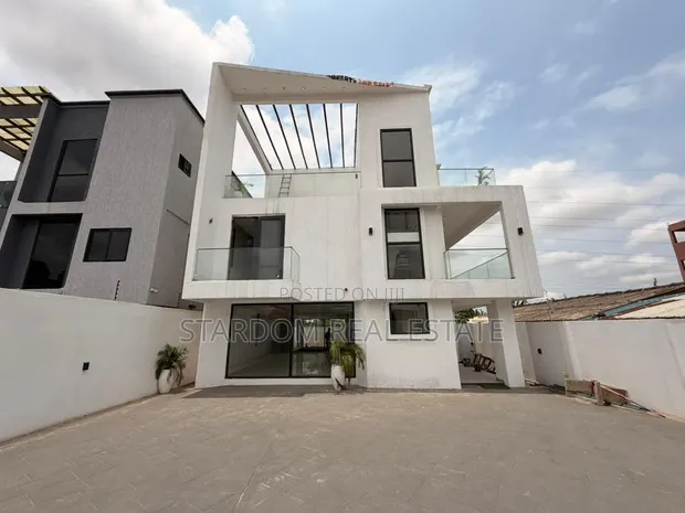 4 Bedroom Duplex for Sale in Adjiringanor - 1