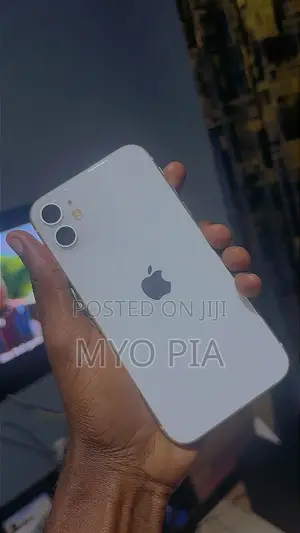 Apple iPhone 11 128GB White