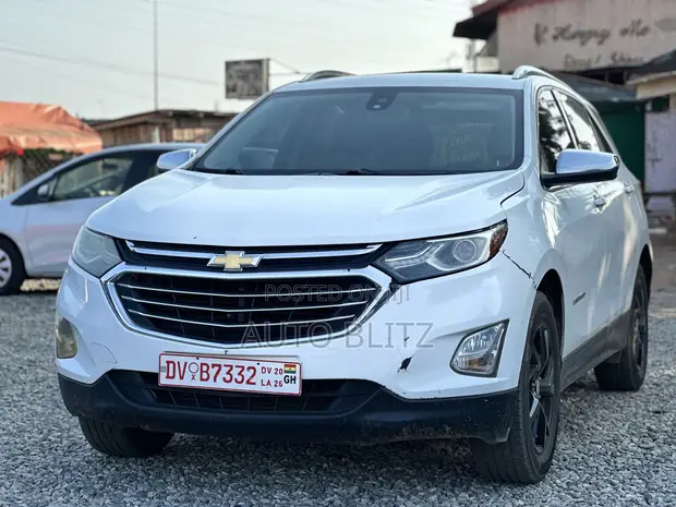 Chevrolet Equinox 2018 White - 1